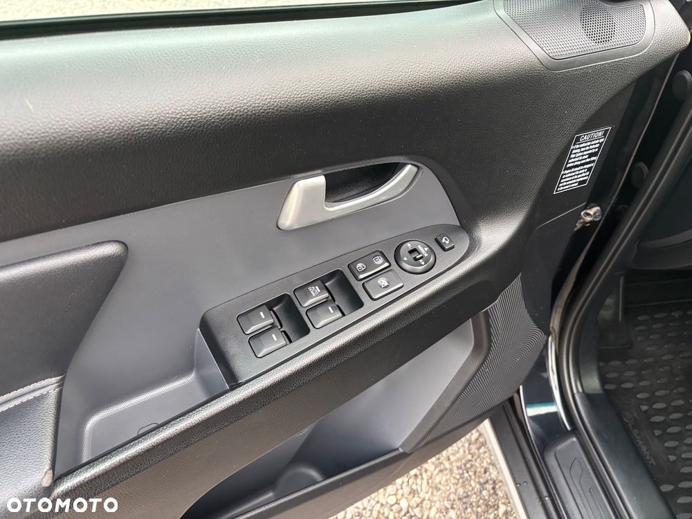 Kia Sportage - 8