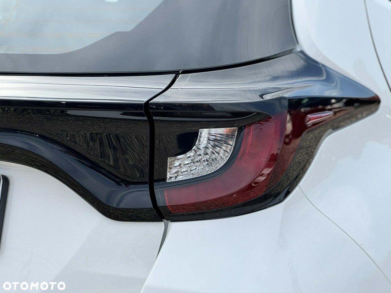 Toyota Yaris - 11