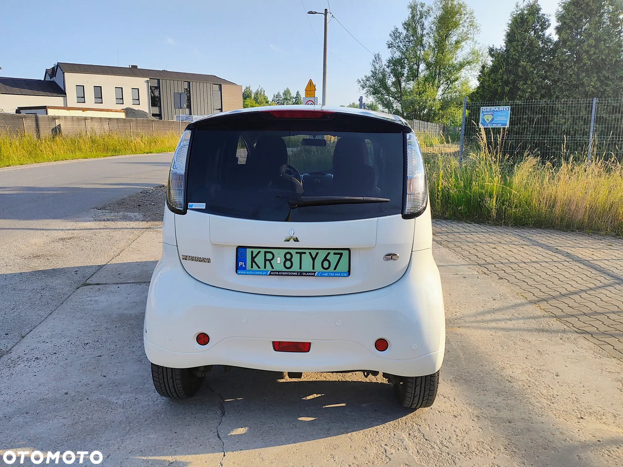 Mitsubishi i-MiEV Standard - 5