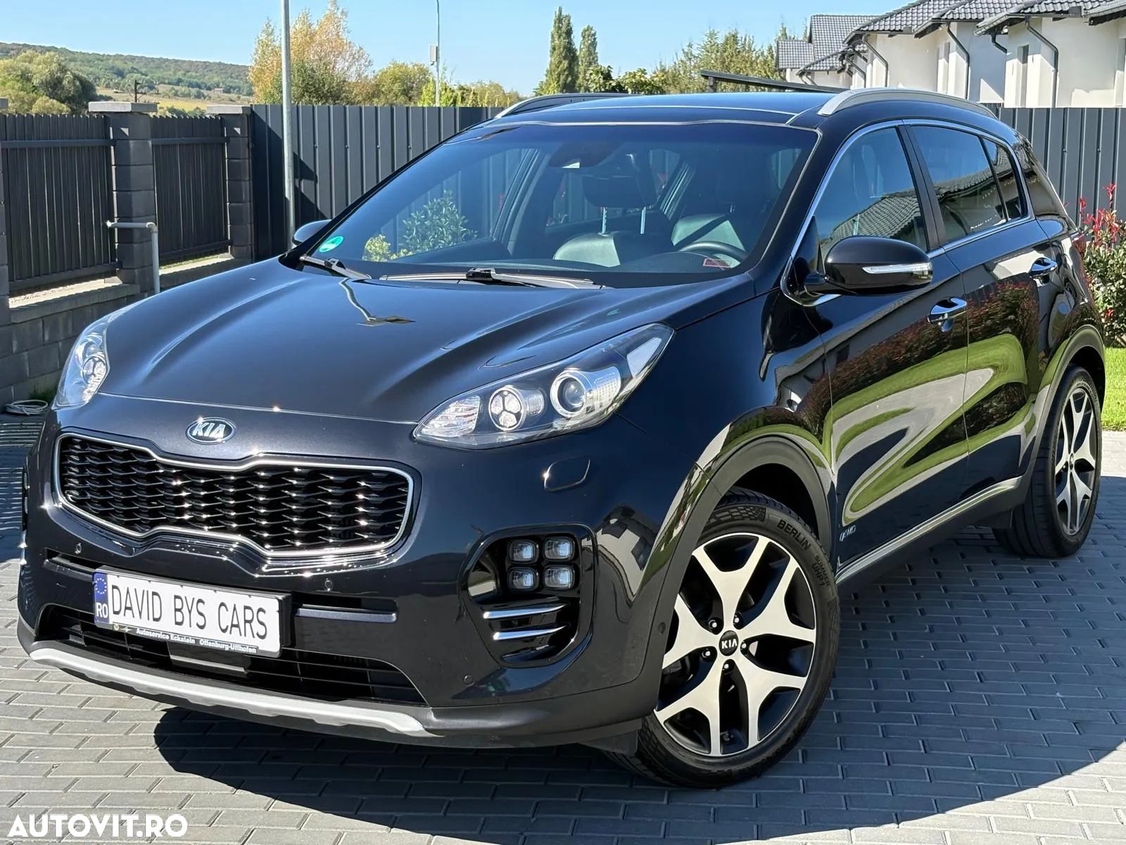 Kia Sportage 2,0 CRDI AWD Aut. GT Line - 1