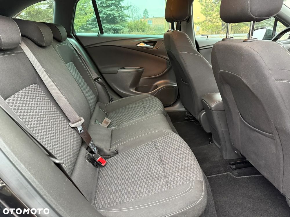 Opel Astra 1.4 Turbo Innovation - 6