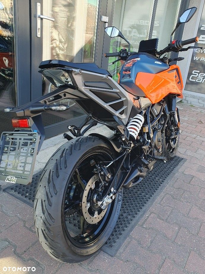 KTM Duke - 24