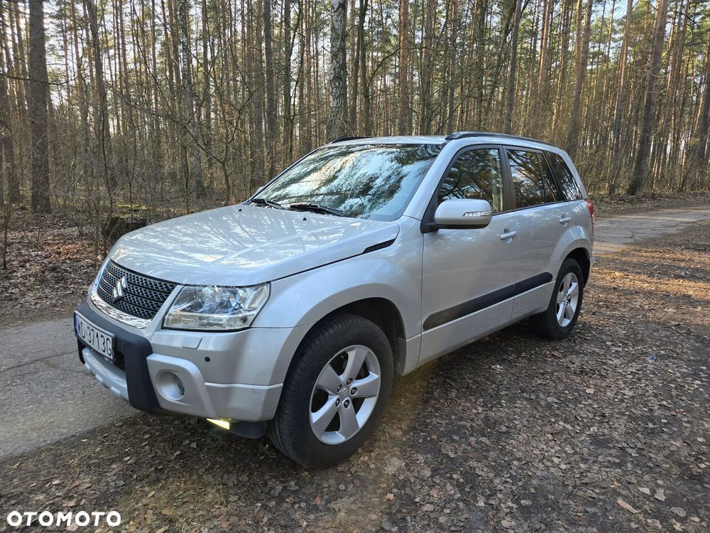 Suzuki Grand Vitara 2.0 De Luxe - 1