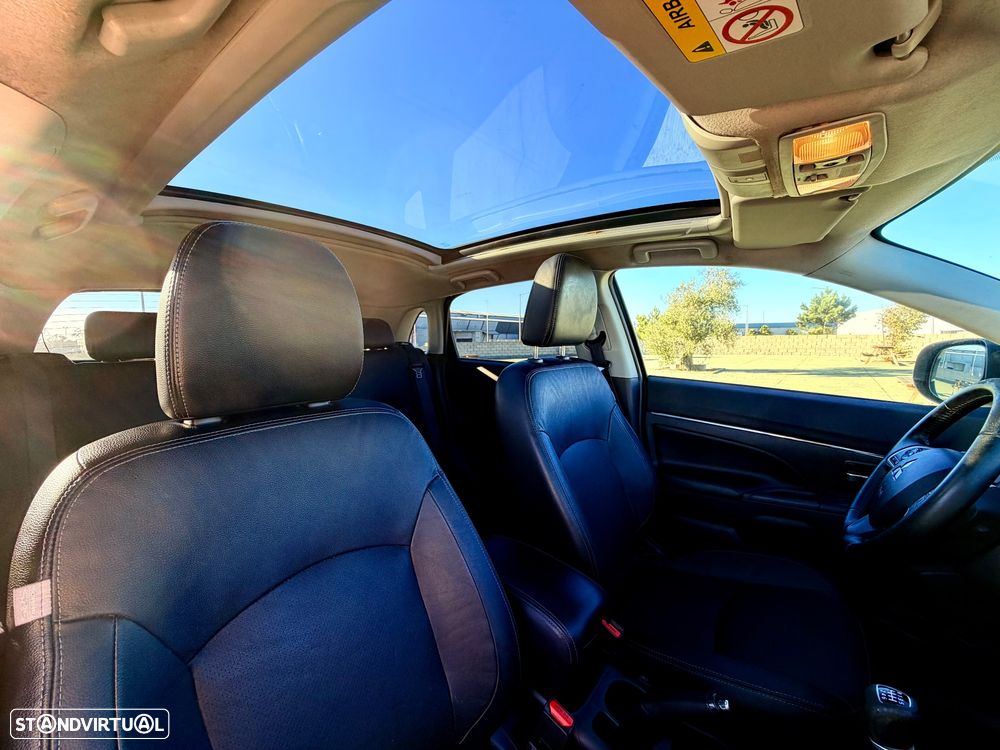 Mitsubishi ASX 1.8 DI-D Instyle NAVI - 21