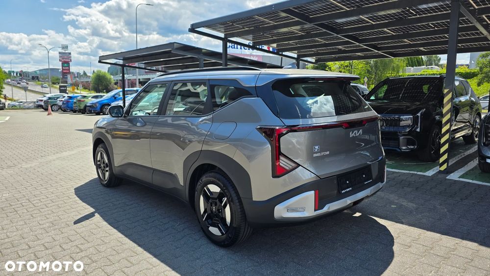 Kia Seltos 1.6 T-GDI M - 4