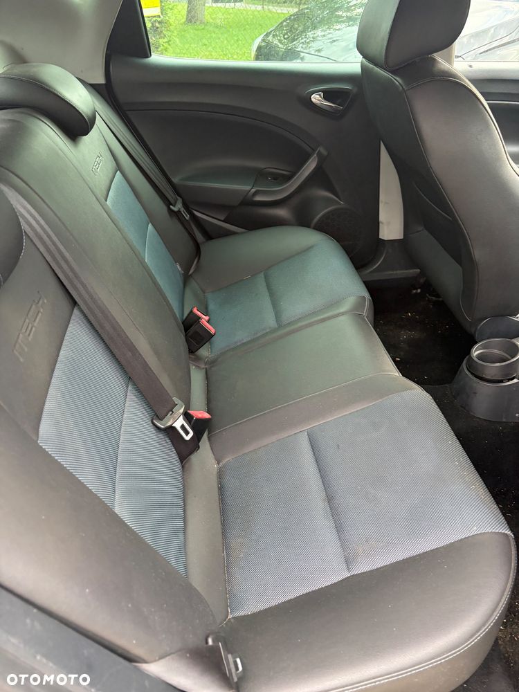 Seat Ibiza 1.6 TDI CR Style - 11