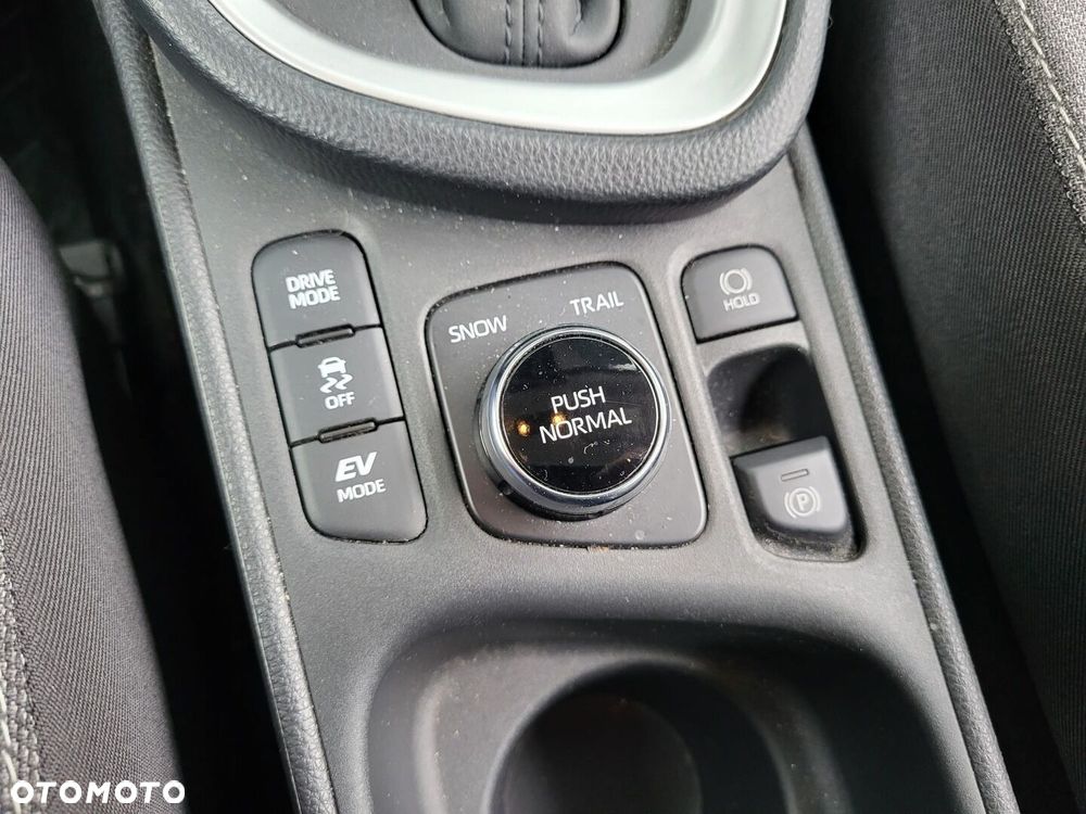 Toyota Yaris Cross Hybrid 1.5 Comfort 4x4 - 23