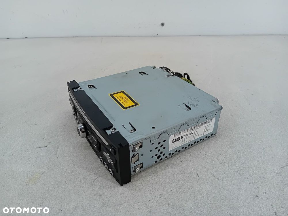 RADIO  CITROEN C5 III 96661984ZD - 4