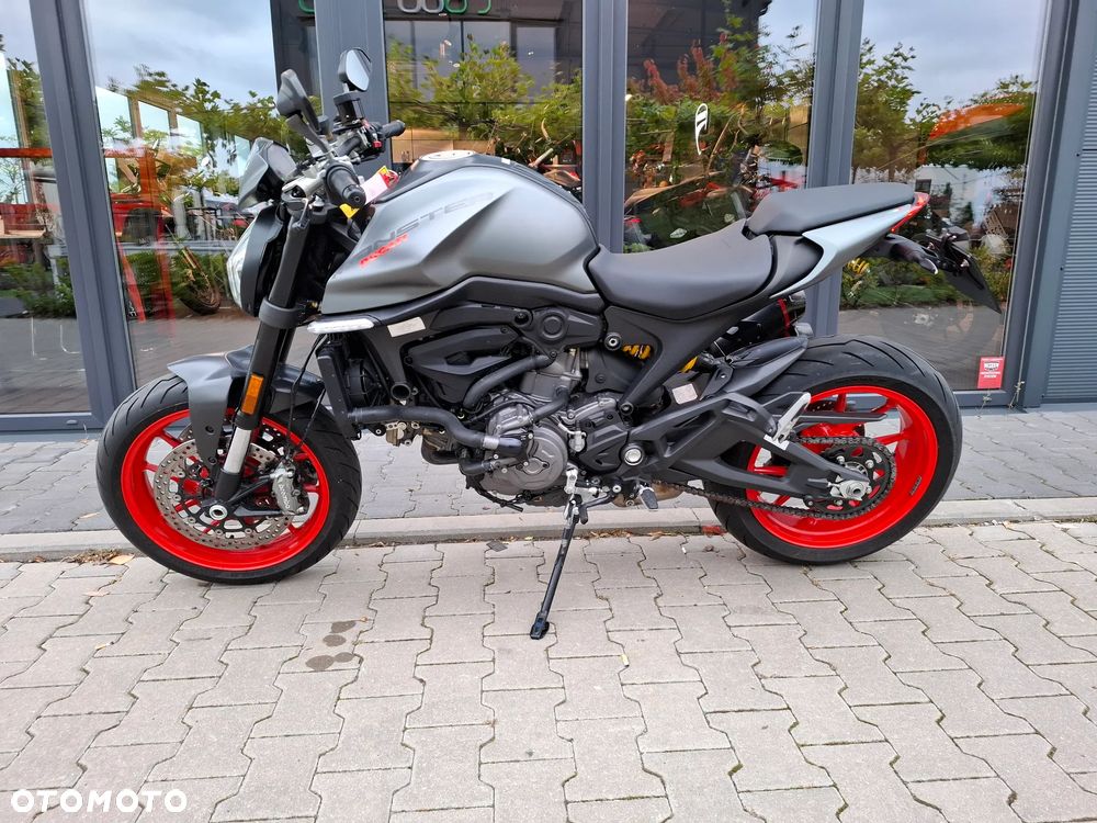 Ducati Monster - 19