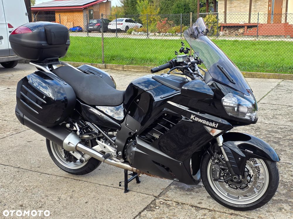 Kawasaki GTR - 1