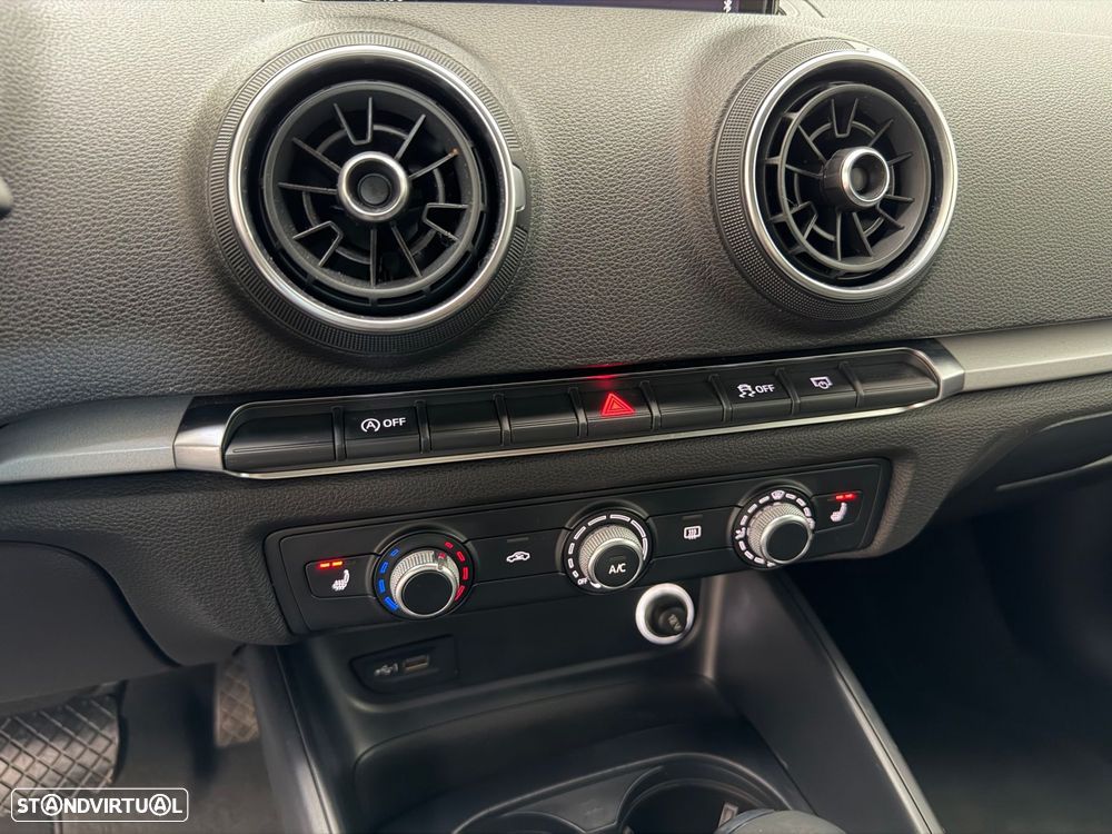 Audi A3 Sportback 30 TFSI Design S tronic - 16