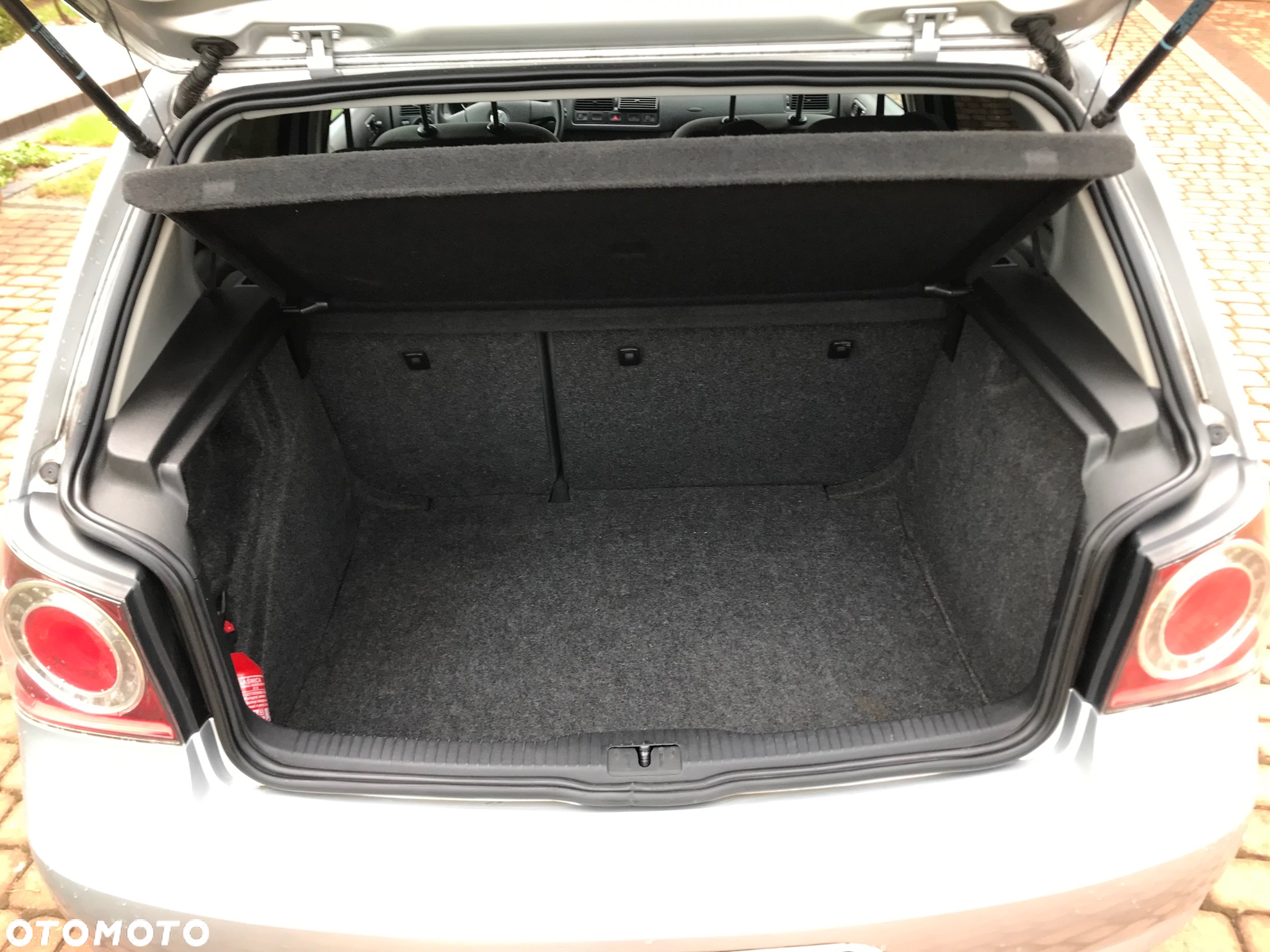 Volkswagen Golf - 12
