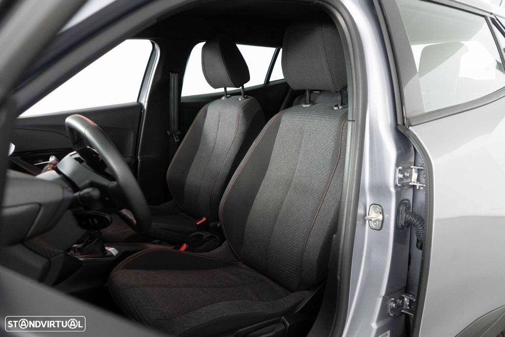 Peugeot 2008 1.2 PureTech Style - 9