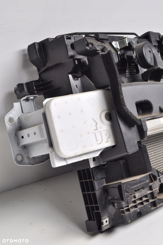 MAZDA 2 DL DJ LIFT 1,5  benzyna PAS PRZEDNI KOMPLET D09H-53110 - 4