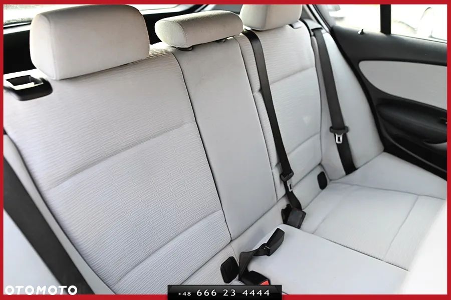 BMW Seria 1 118d - 23