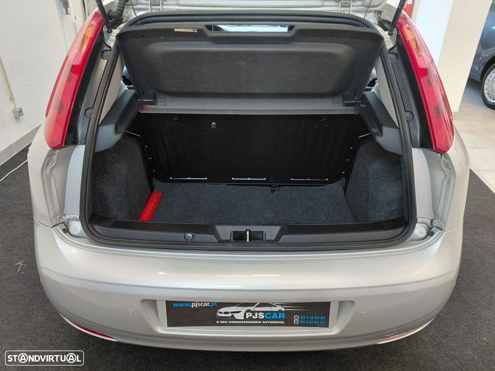 Fiat Punto 1.3 M-Jet Easy S&S - 8