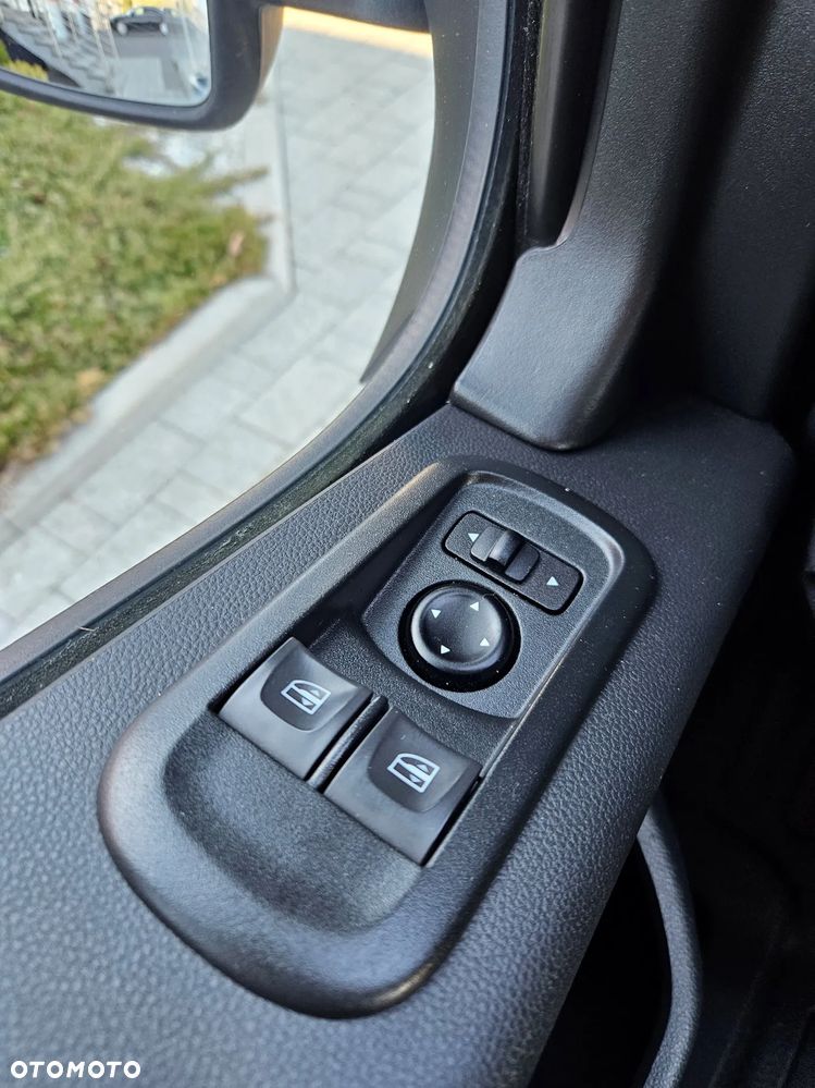 Opel MOVANO L3H2 2.3CDTI 136KM - 19