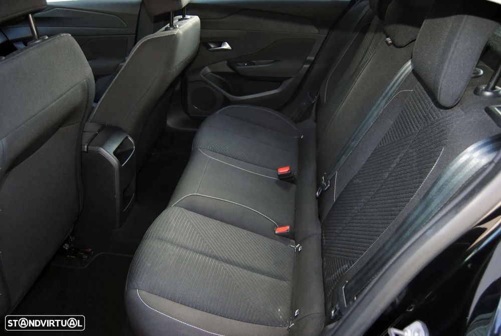 Peugeot 308 1.2 PureTech Active Pack - 16