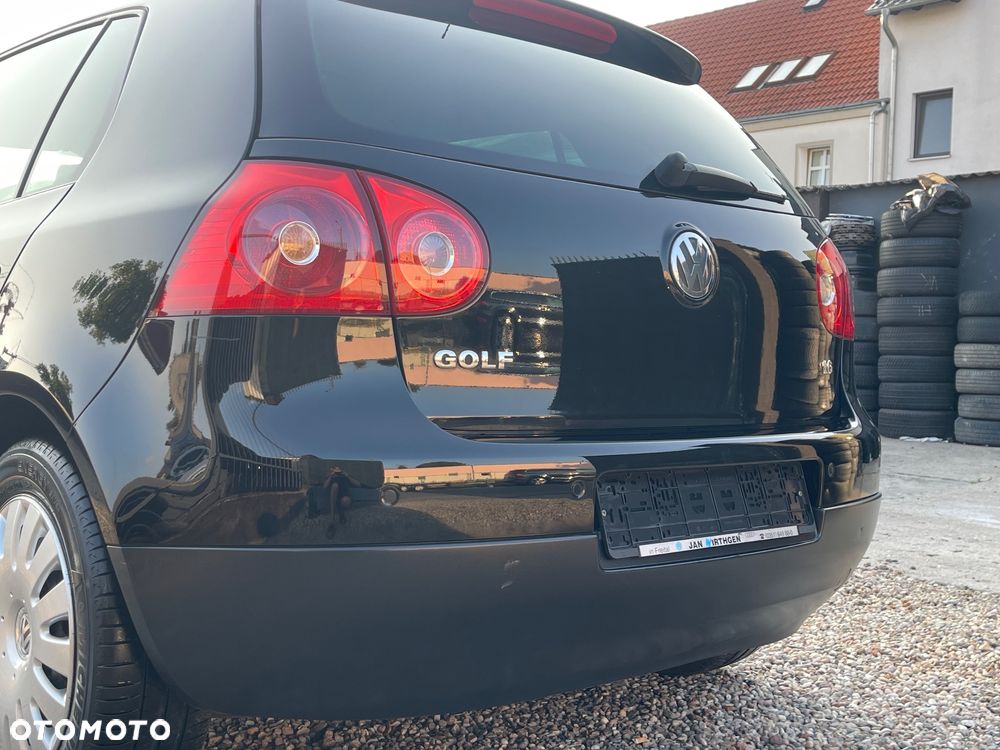 Volkswagen Golf 1.6 Tour - 12