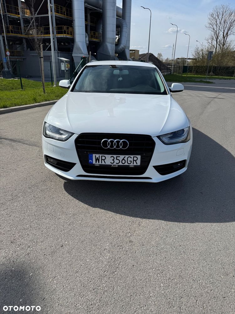 Audi A4 Avant 2.0 TDI - 1
