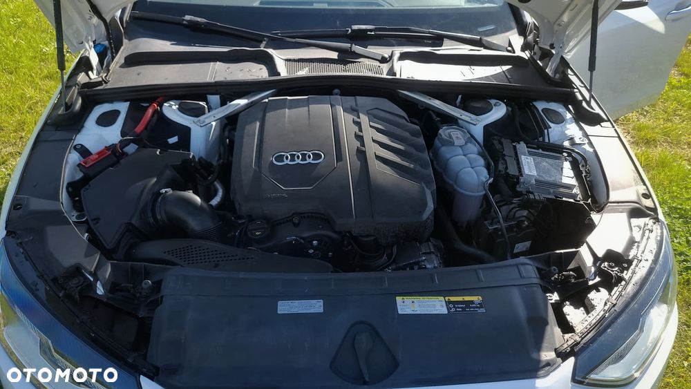 Audi A4 Limousine - 12