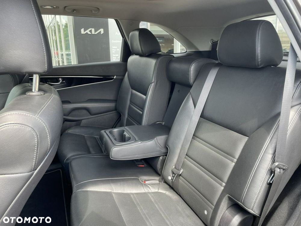 Kia Sorento 2.0 CRDI L - 16