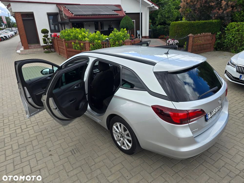 Opel Astra - 37