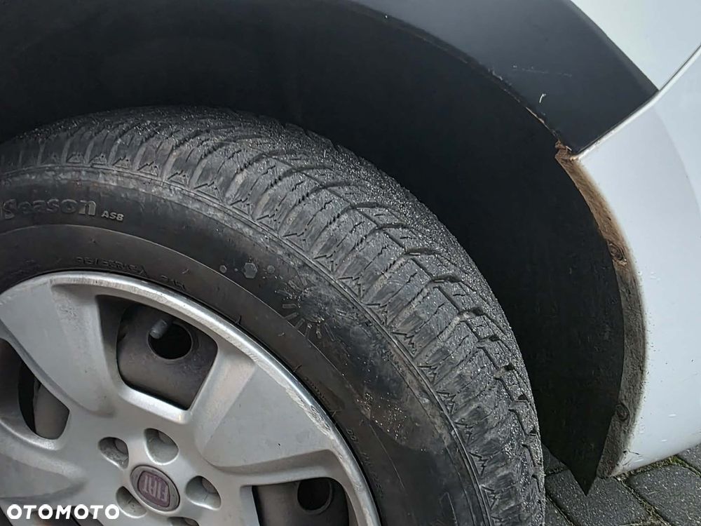 Fiat Doblo 1.3 Multijet 16V Active - 12