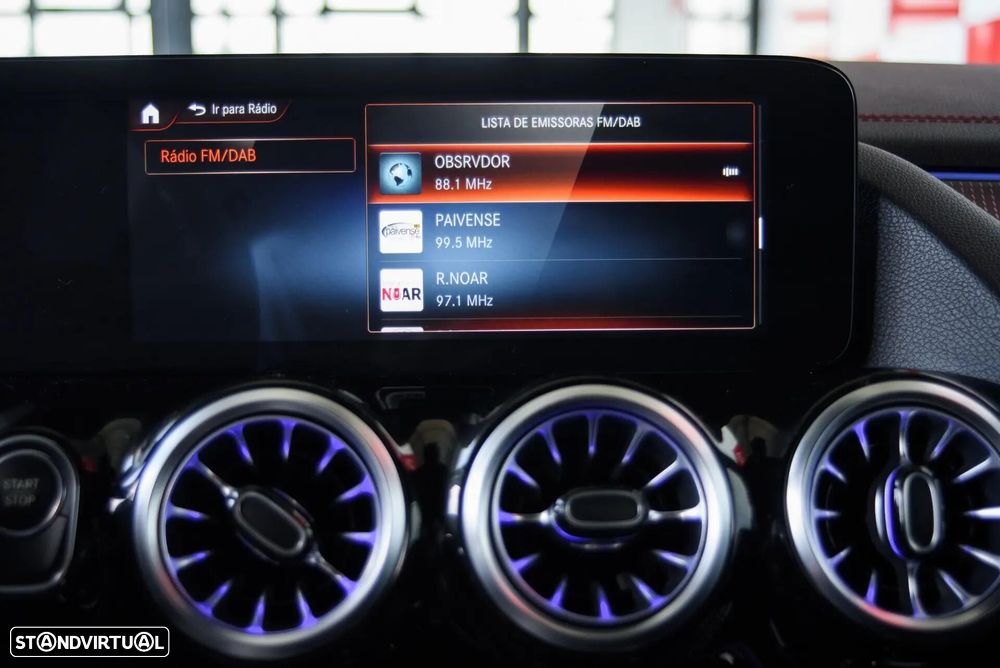 Mercedes-Benz EQA 300 4Matic AMG Line - 36