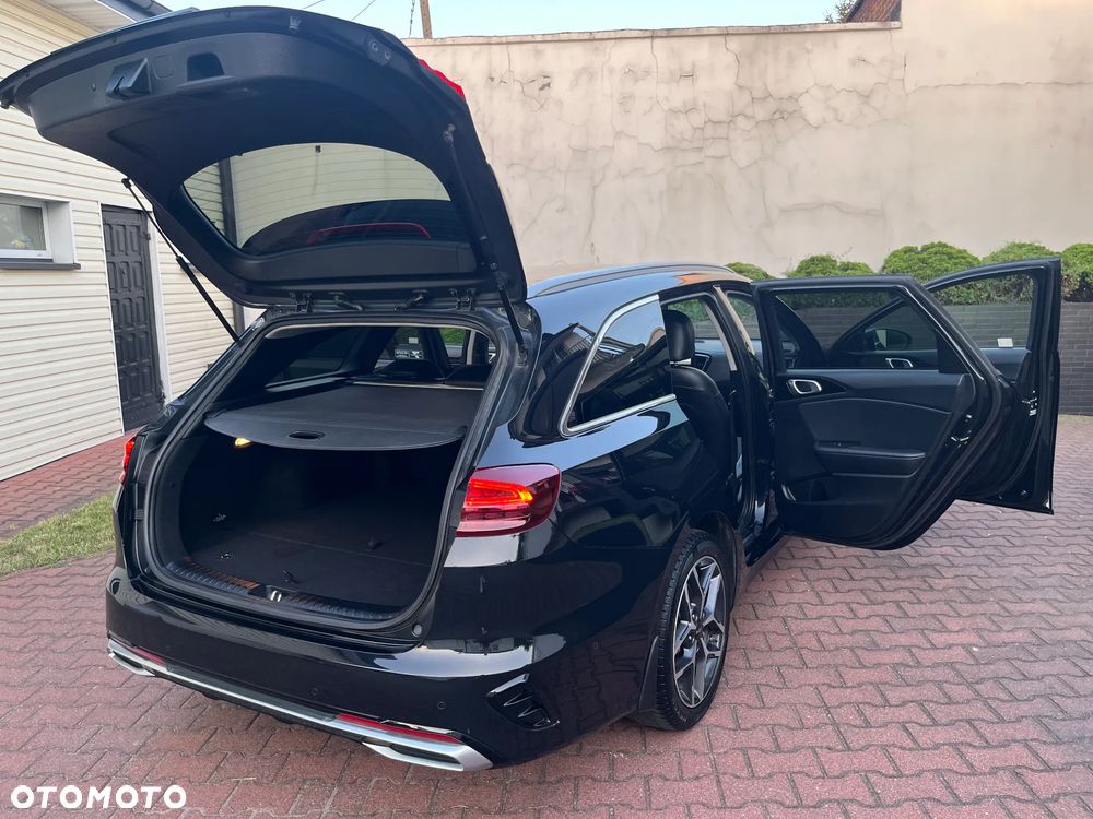 Kia Ceed 1.6 GDI PHEV Business Line DCT - 29