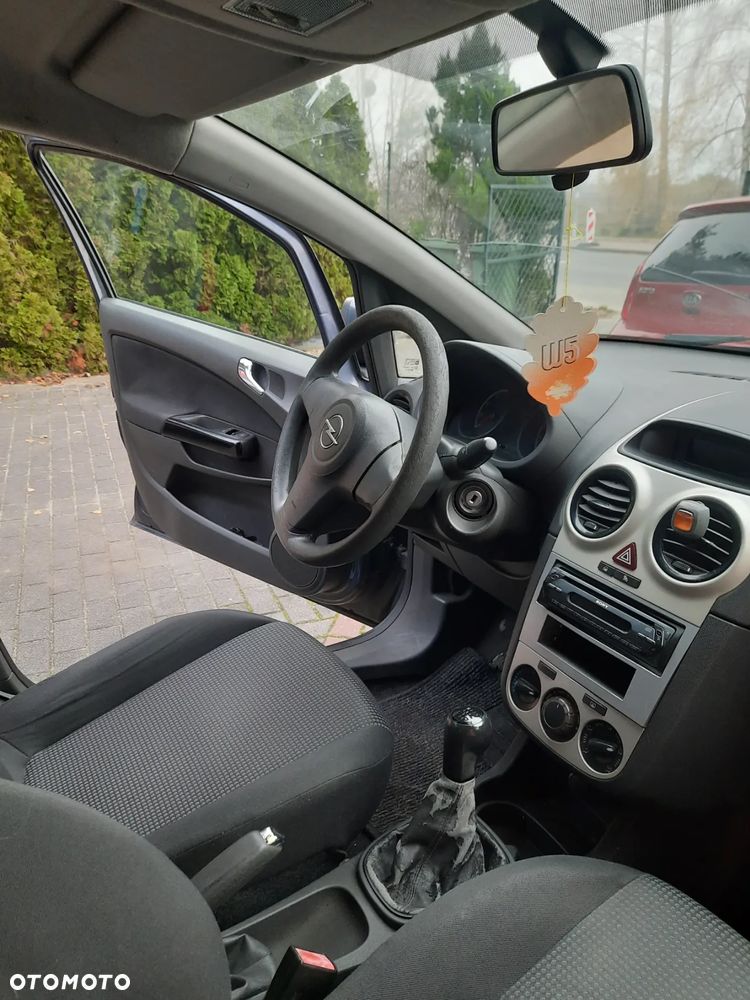 Opel Corsa 1.0 12V Essentia - 12