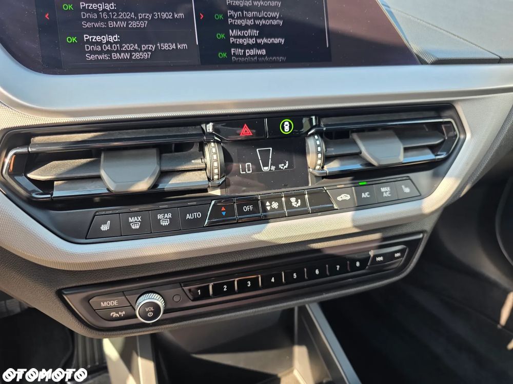 BMW Seria 1 116d Sport Line - 28