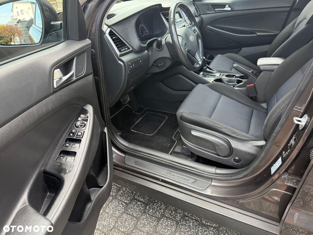 Hyundai Tucson 2.0 CRDi 4WD Automatik Style - 9