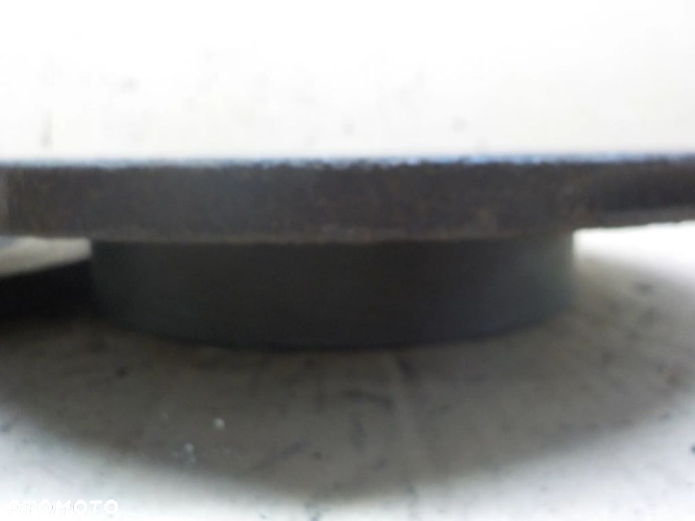 OPEL MOKKA 1.6 B TARCZE HAMULCOWE TYŁ - 5