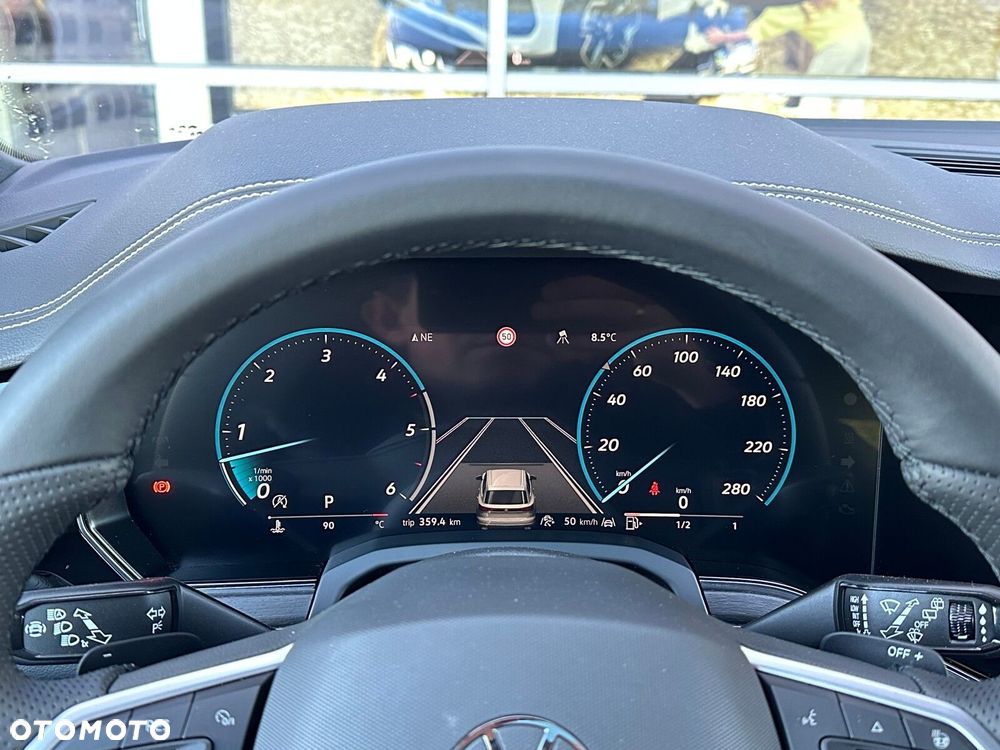 Volkswagen Touareg 3.0 V6 TDI 4Motion R-Line - 27