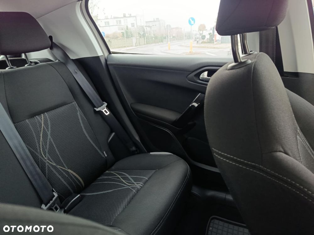 Peugeot 208 1.0 VTi Active - 8