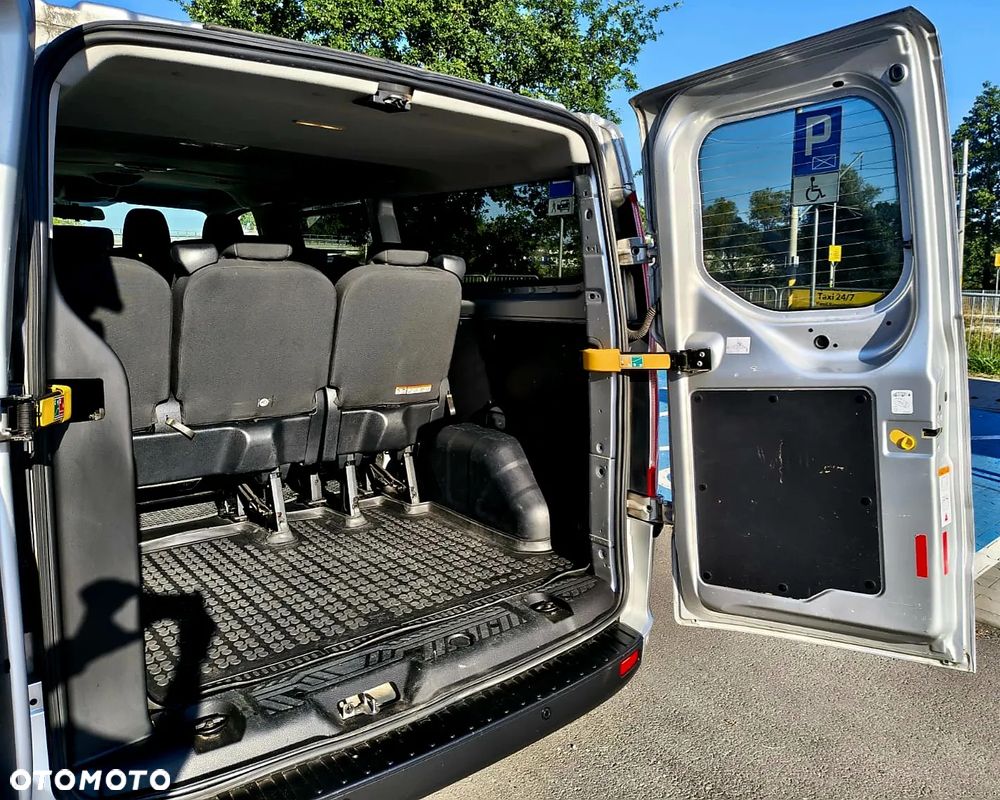 Ford Transit Custom - 13