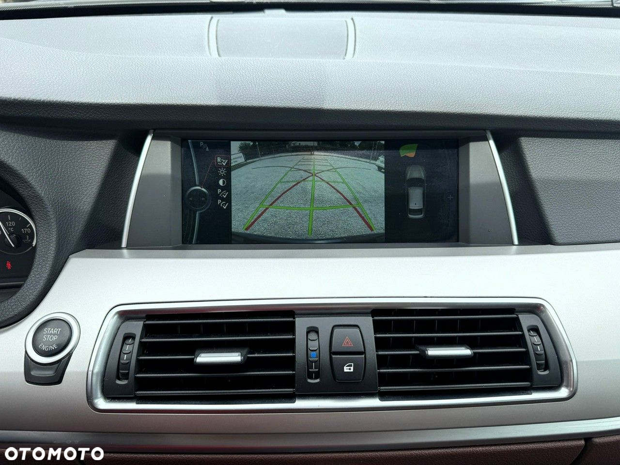 BMW 5GT 535i Gran Turismo - 21