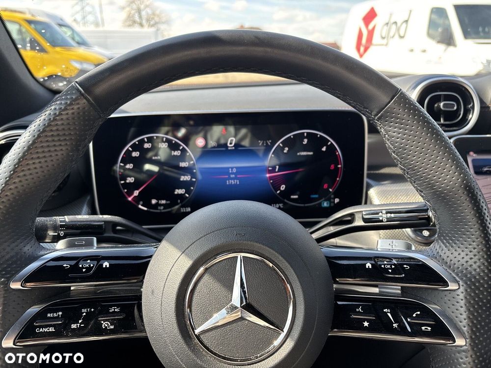 Mercedes-Benz GLC - 16