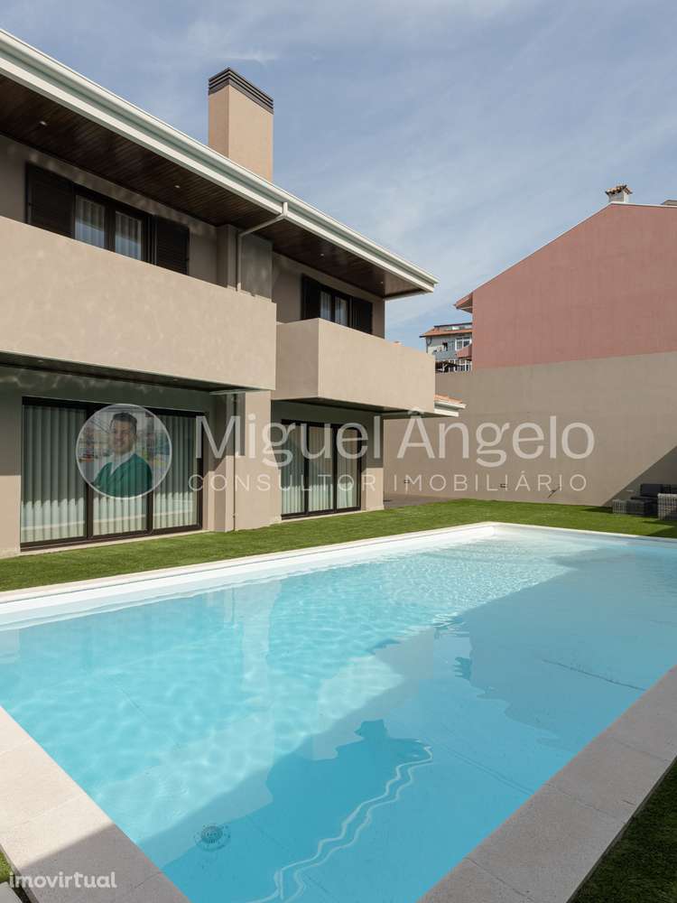 Moradia de luxo c/ piscina - pronta a habitar em Gondomar - 4 frentes - Grande imagem: 2/60