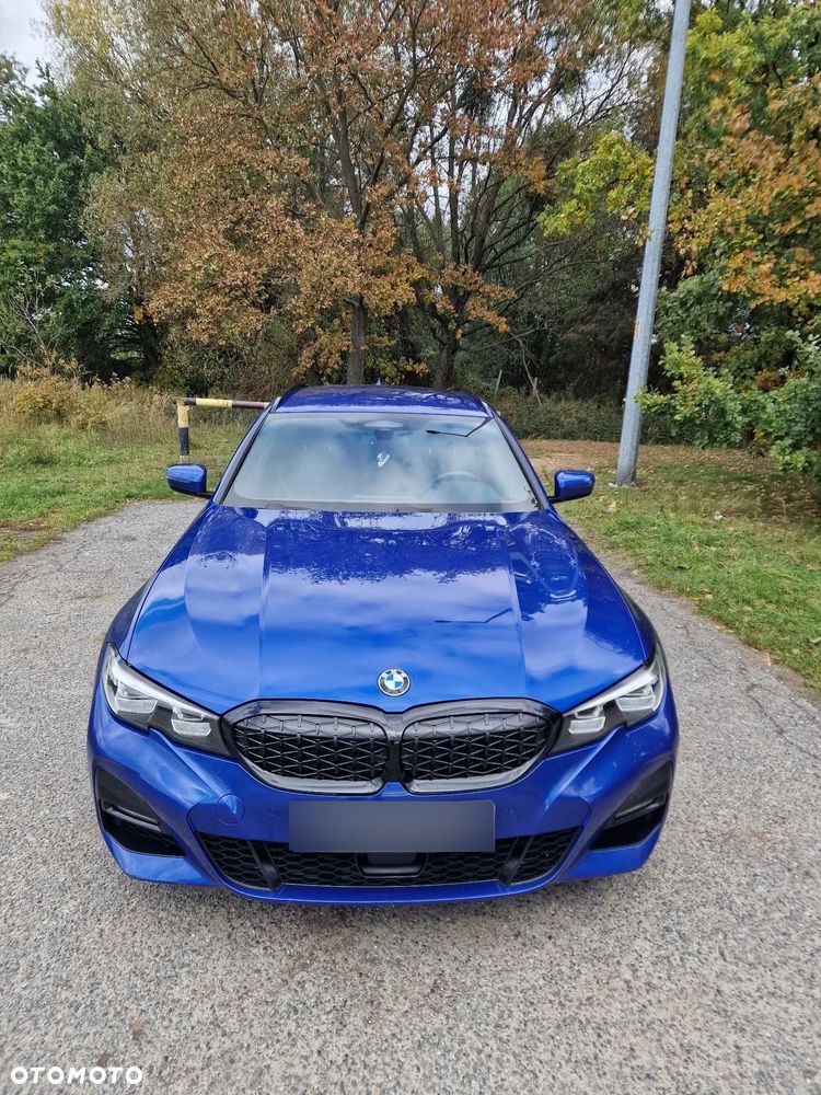 BMW Seria 3 320d xDrive M Sport Shadow - 1