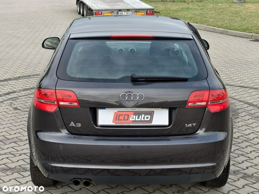 Audi A3 Sportback - 6