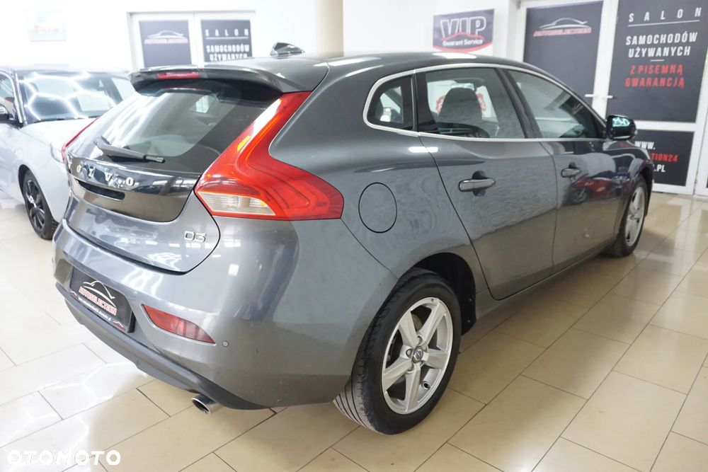 Volvo V40 D3 Geartronic Kinetic - 10