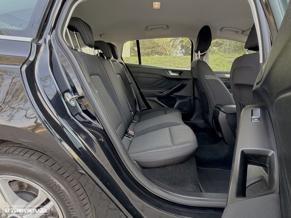 Ford Focus SW 1.5 TDCi EcoBlue Connected Aut. - 8