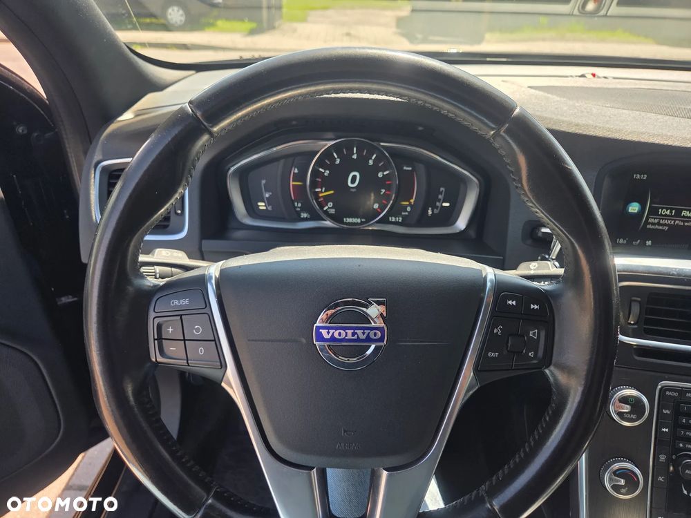 Volvo S60 2.5 T5 AWD - 22