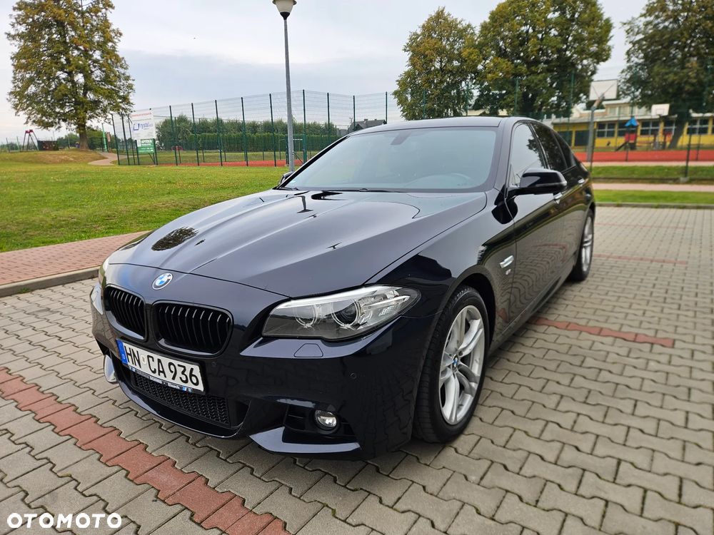 BMW Seria 5 520d M Sport - 14