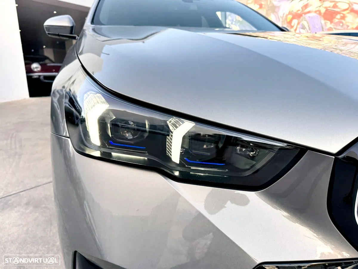 BMW 530 e Pack Desportivo M Pro - 41
