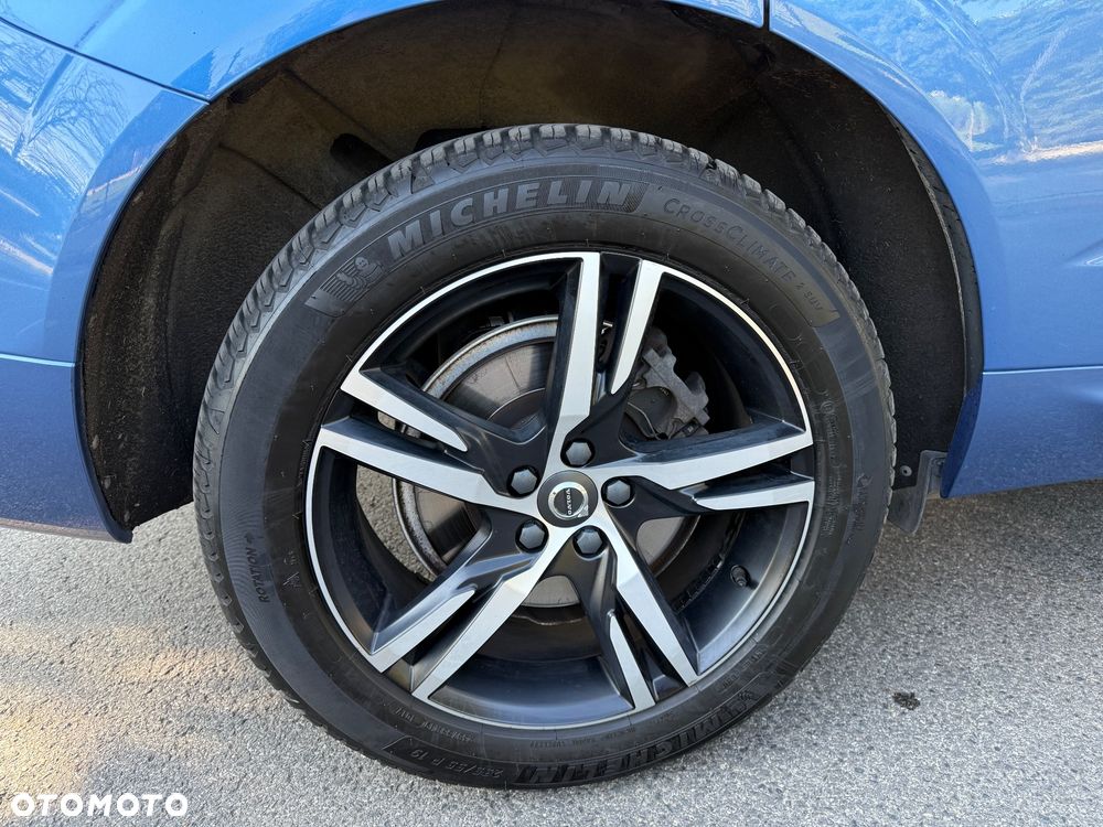 Volvo XC 60 D5 AWD R-Design - 15