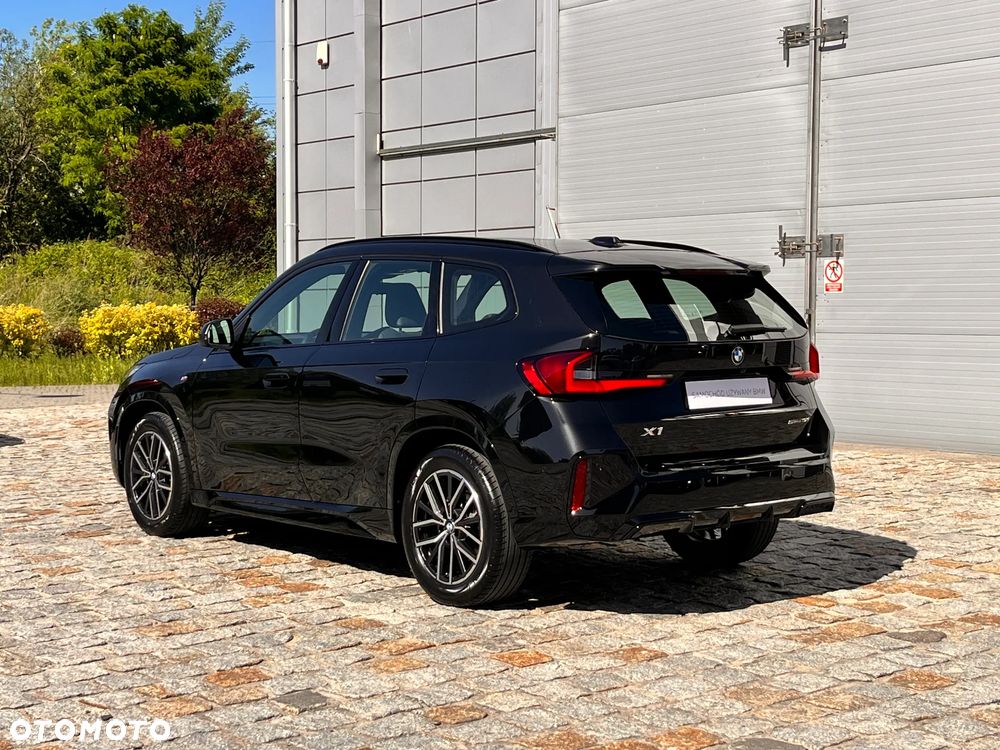 BMW X1 sDrive18i - 9