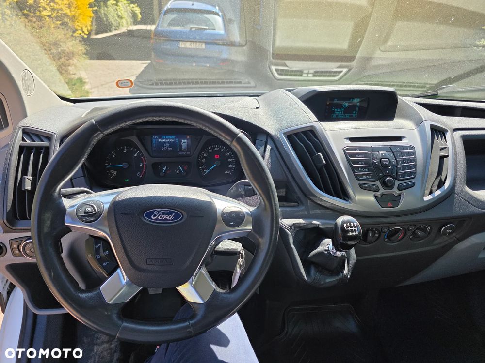 Ford Transit - 10